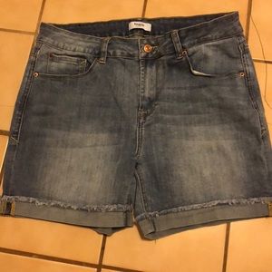 Jean shorts. Great pre-loved condition.